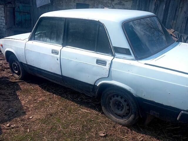 ВАЗ 2105, объемом двигателя 15 л и пробегом 252 тыс. км за 300 $, фото 1 на Automoto.ua