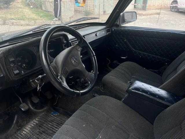 ВАЗ 2105, об'ємом двигуна 1.7 л та пробігом 52 тис. км за 700 $, фото 4 на Automoto.ua