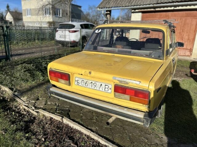 Жовтий ВАЗ 2105, об'ємом двигуна 1.3 л та пробігом 200 тис. км за 250 $, фото 2 на Automoto.ua