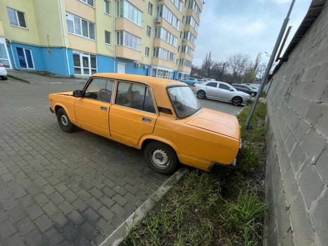 Желтый ВАЗ 2105, объемом двигателя 1.5 л и пробегом 65 тыс. км за 220 $, фото 2 на Automoto.ua