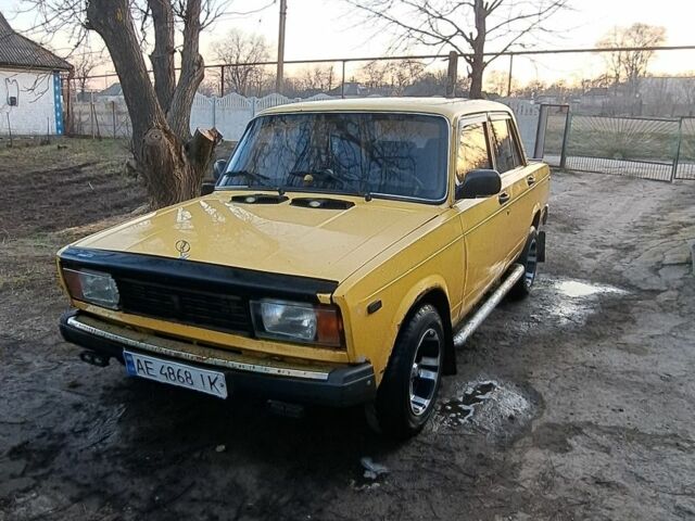 Жовтий ВАЗ 2105, об'ємом двигуна 1.2 л та пробігом 60 тис. км за 482 $, фото 5 на Automoto.ua