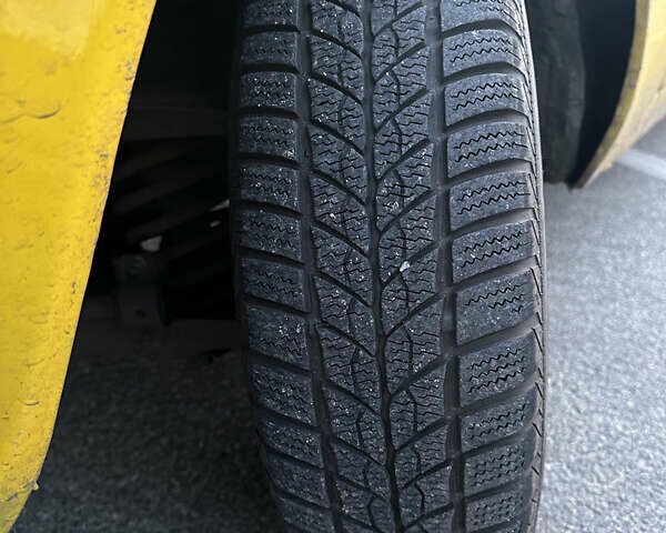 Жовтий ВАЗ 2105, об'ємом двигуна 1.2 л та пробігом 200 тис. км за 901 $, фото 23 на Automoto.ua