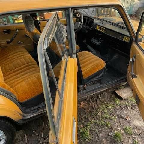 Желтый ВАЗ 2105, объемом двигателя 1.3 л и пробегом 270 тыс. км за 443 $, фото 7 на Automoto.ua