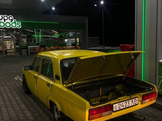Желтый ВАЗ 2105, объемом двигателя 0 л и пробегом 10 тыс. км за 1300 $, фото 1 на Automoto.ua