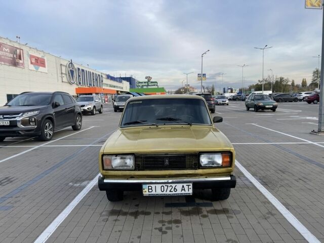Желтый ВАЗ 2105, объемом двигателя 1.2 л и пробегом 3 тыс. км за 1000 $, фото 3 на Automoto.ua
