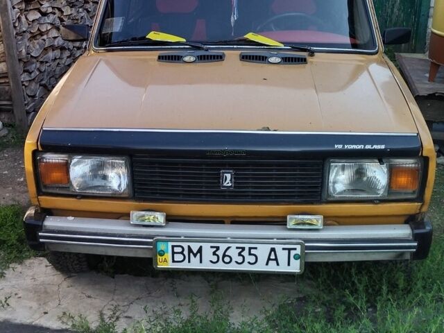 Желтый ВАЗ 2105, объемом двигателя 1.3 л и пробегом 300 тыс. км за 800 $, фото 2 на Automoto.ua