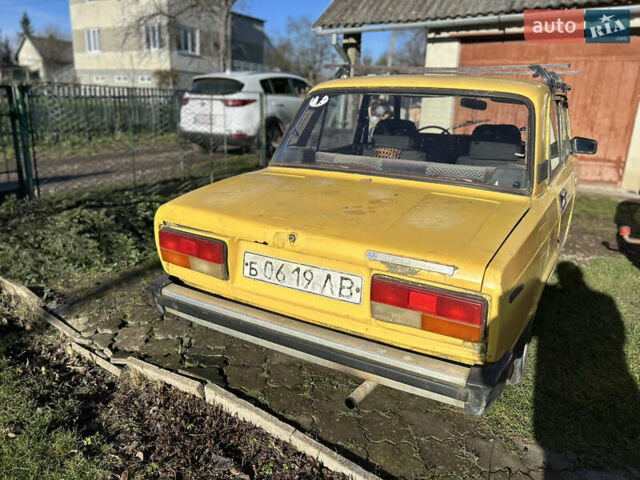 Желтый ВАЗ 2105, объемом двигателя 0 л и пробегом 185 тыс. км за 420 $, фото 2 на Automoto.ua