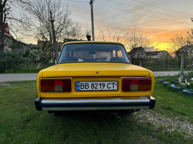 Желтый ВАЗ 2105, объемом двигателя 1.3 л и пробегом 100 тыс. км за 450 $, фото 6 на Automoto.ua