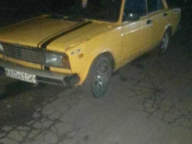 Желтый ВАЗ 2105, объемом двигателя 1.3 л и пробегом 3 тыс. км за 403 $, фото 2 на Automoto.ua