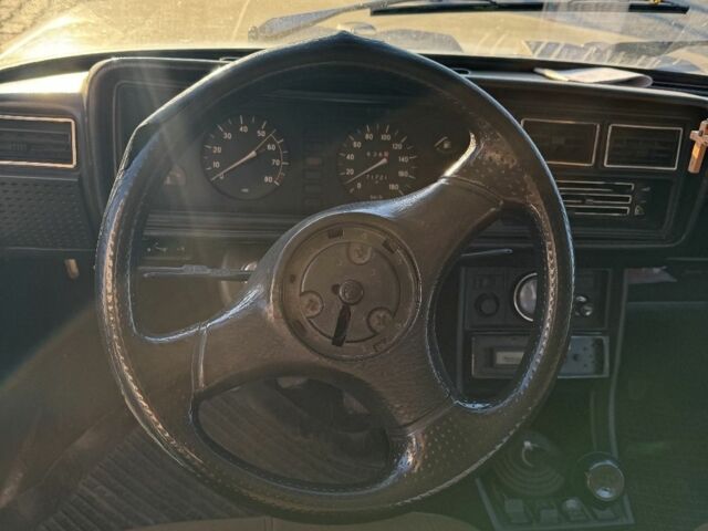 Жовтий ВАЗ 2105, об'ємом двигуна 1.6 л та пробігом 71 тис. км за 550 $, фото 5 на Automoto.ua