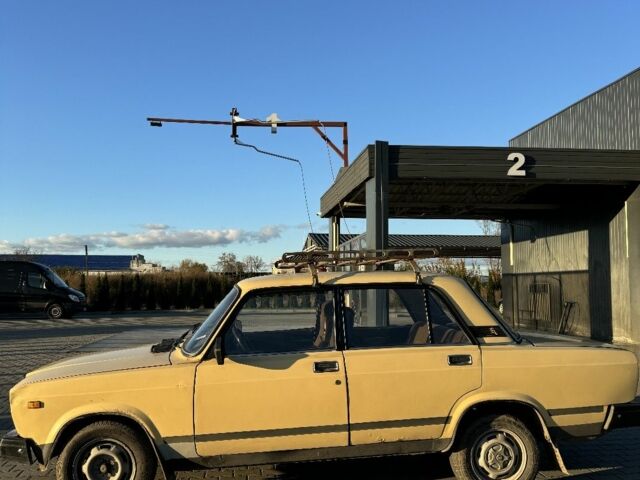 Жовтий ВАЗ 2105, об'ємом двигуна 1.6 л та пробігом 71 тис. км за 550 $, фото 1 на Automoto.ua