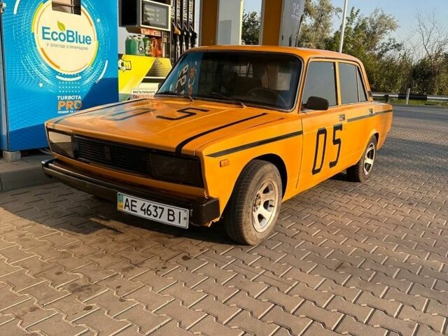 Желтый ВАЗ 2105, объемом двигателя 1.5 л и пробегом 10 тыс. км за 980 $, фото 6 на Automoto.ua