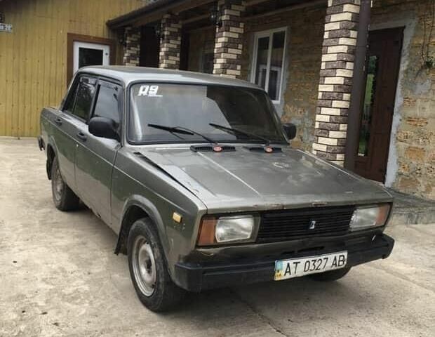 Серый ВАЗ 2105, объемом двигателя 0 л и пробегом 100 тыс. км за 610 $, фото 1 на Automoto.ua