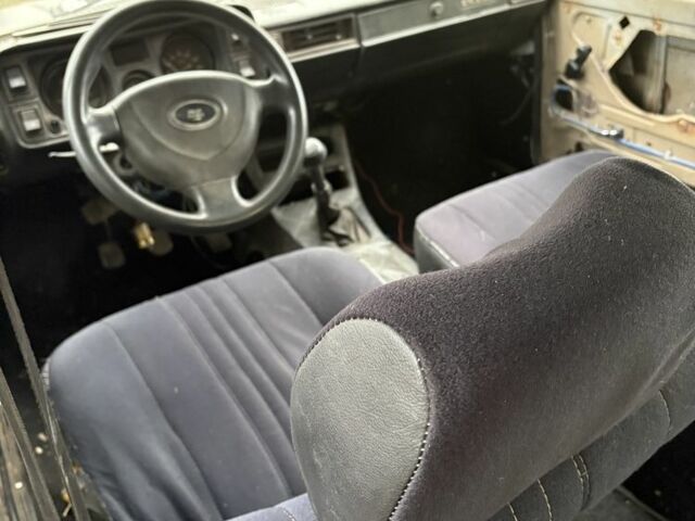 Сірий ВАЗ 2105, об'ємом двигуна 1.5 л та пробігом 150 тис. км за 668 $, фото 6 на Automoto.ua