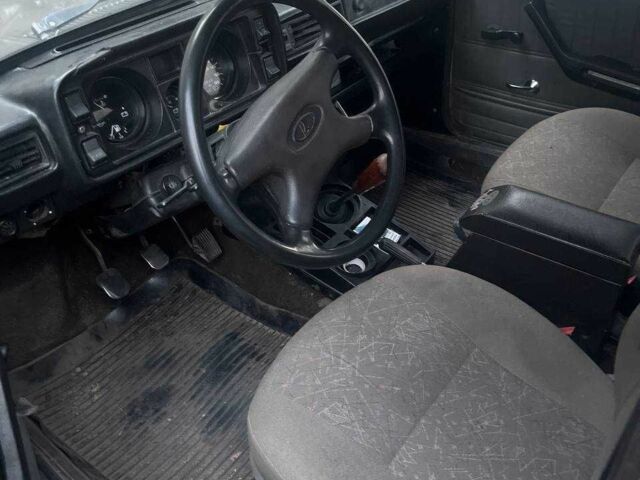 Серый ВАЗ 2105, объемом двигателя 0 л и пробегом 300 тыс. км за 700 $, фото 3 на Automoto.ua