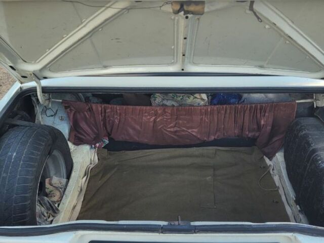 Серый ВАЗ 2105, объемом двигателя 1.2 л и пробегом 180 тыс. км за 1200 $, фото 4 на Automoto.ua