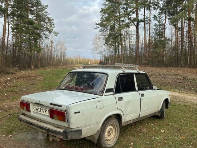 Серый ВАЗ 2105, объемом двигателя 1.2 л и пробегом 3 тыс. км за 367 $, фото 2 на Automoto.ua