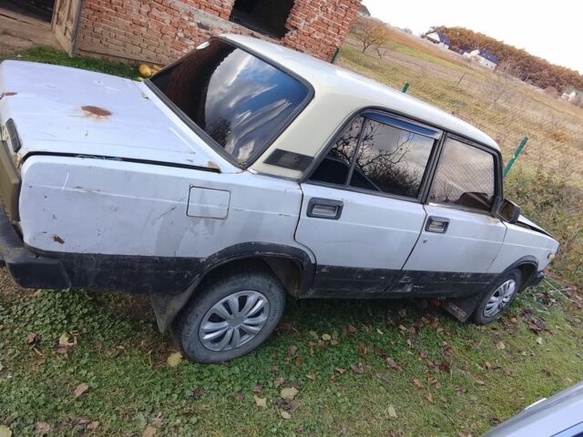 Сірий ВАЗ 2105, об'ємом двигуна 0 л та пробігом 980 тис. км за 400 $, фото 4 на Automoto.ua