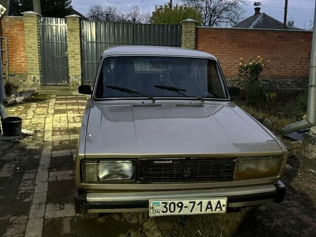 Серый ВАЗ 2105, объемом двигателя 1.5 л и пробегом 100 тыс. км за 952 $, фото 1 на Automoto.ua