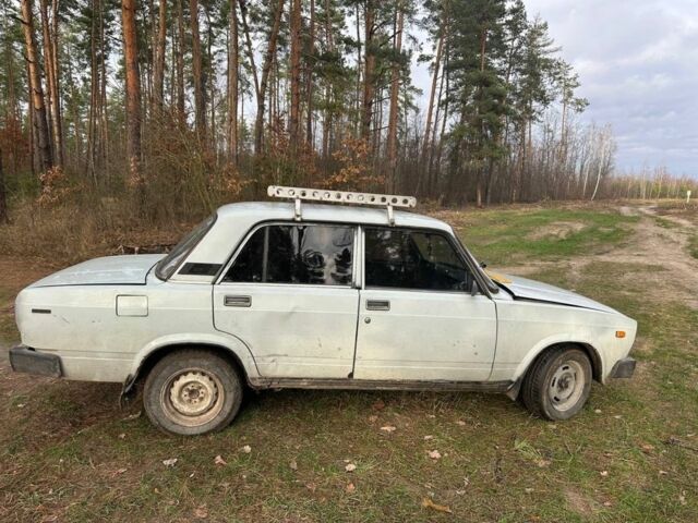 Серый ВАЗ 2105, объемом двигателя 1.2 л и пробегом 3 тыс. км за 367 $, фото 3 на Automoto.ua