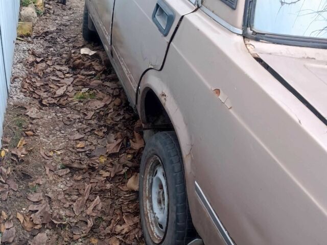 Серый ВАЗ 2105, объемом двигателя 0 л и пробегом 1 тыс. км за 190 $, фото 3 на Automoto.ua