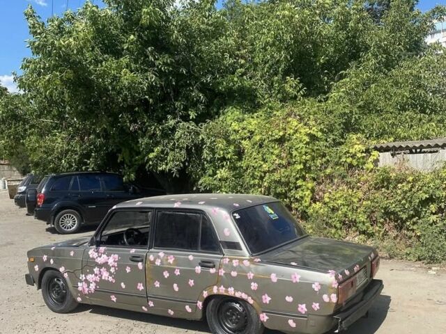 Сірий ВАЗ 2105, об'ємом двигуна 1.6 л та пробігом 200 тис. км за 300 $, фото 2 на Automoto.ua