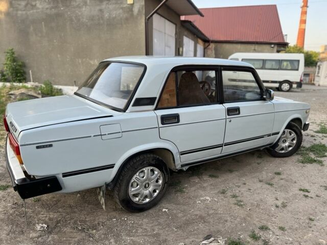 Серый ВАЗ 2105, объемом двигателя 1.3 л и пробегом 72 тыс. км за 760 $, фото 2 на Automoto.ua