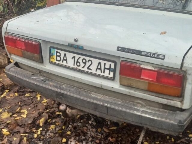 Серый ВАЗ 2105, объемом двигателя 0 л и пробегом 200 тыс. км за 405 $, фото 1 на Automoto.ua