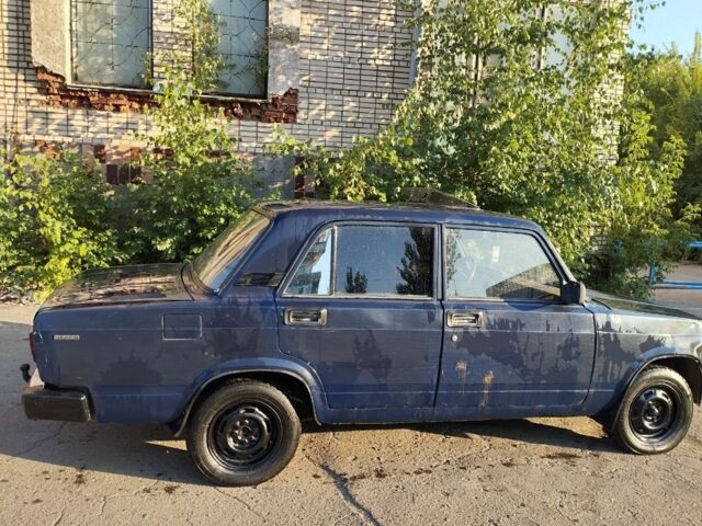 Синий ВАЗ 2105, объемом двигателя 1 л и пробегом 99 тыс. км за 533 $, фото 3 на Automoto.ua