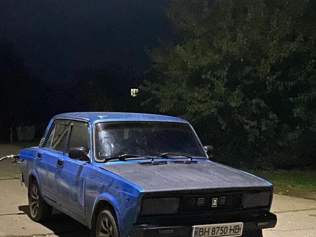 Синий ВАЗ 2105, объемом двигателя 1.5 л и пробегом 2 тыс. км за 596 $, фото 2 на Automoto.ua