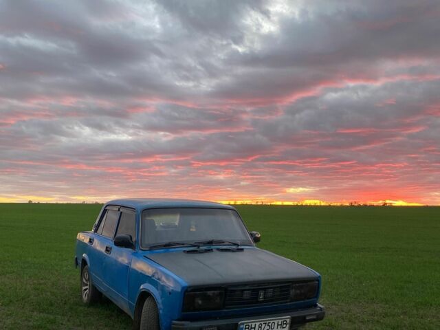 Синий ВАЗ 2105, объемом двигателя 1.5 л и пробегом 2 тыс. км за 596 $, фото 1 на Automoto.ua