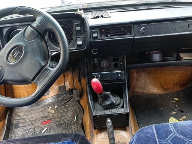 Синий ВАЗ 2105, объемом двигателя 1.2 л и пробегом 200 тыс. км за 726 $, фото 5 на Automoto.ua