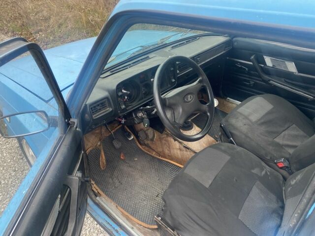 Синий ВАЗ 2105, объемом двигателя 0 л и пробегом 100 тыс. км за 500 $, фото 6 на Automoto.ua