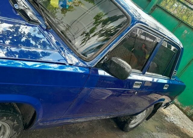 Синий ВАЗ 2105, объемом двигателя 1.3 л и пробегом 69 тыс. км за 700 $, фото 2 на Automoto.ua