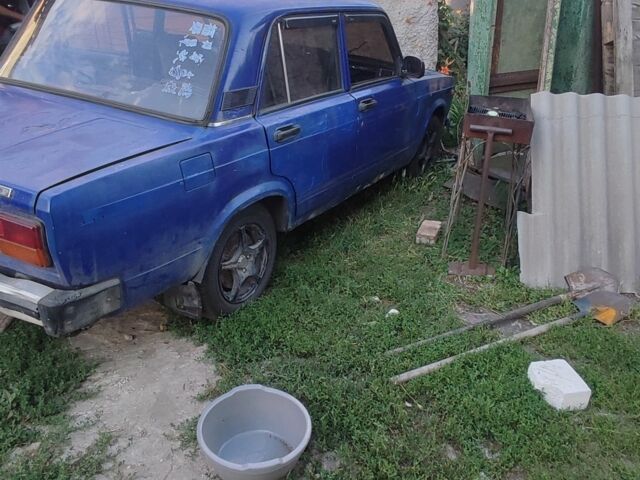 Синий ВАЗ 2105, объемом двигателя 1.3 л и пробегом 150 тыс. км за 476 $, фото 1 на Automoto.ua