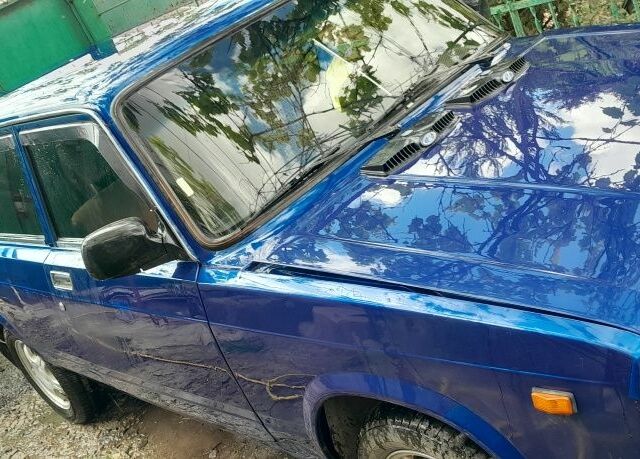 Синий ВАЗ 2105, объемом двигателя 1.3 л и пробегом 69 тыс. км за 700 $, фото 3 на Automoto.ua