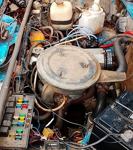 Синий ВАЗ 2105, объемом двигателя 1.5 л и пробегом 0 тыс. км за 430 $, фото 6 на Automoto.ua