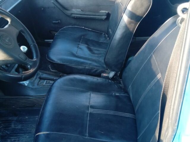 Синий ВАЗ 2105, объемом двигателя 1.3 л и пробегом 2 тыс. км за 400 $, фото 3 на Automoto.ua