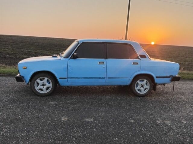 Синий ВАЗ 2105, объемом двигателя 0 л и пробегом 55 тыс. км за 709 $, фото 1 на Automoto.ua