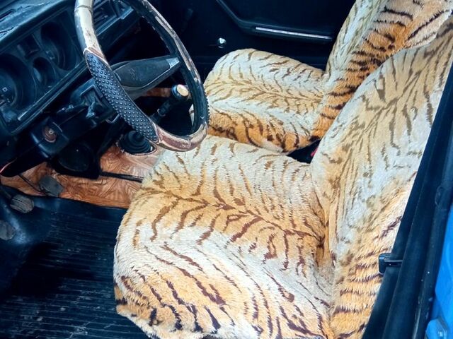 Синий ВАЗ 2105, объемом двигателя 1.2 л и пробегом 75 тыс. км за 550 $, фото 4 на Automoto.ua