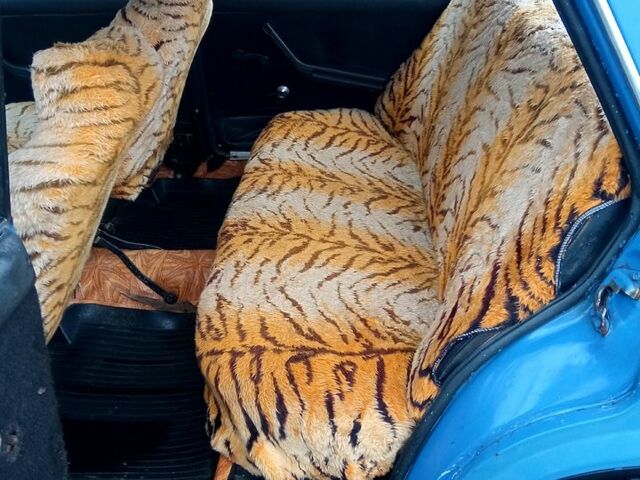 Синий ВАЗ 2105, объемом двигателя 1.2 л и пробегом 75 тыс. км за 550 $, фото 5 на Automoto.ua