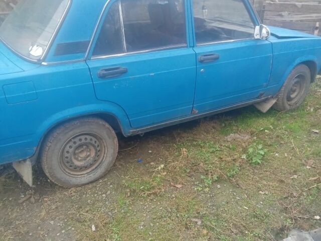 Синий ВАЗ 2105, объемом двигателя 1.3 л и пробегом 2 тыс. км за 400 $, фото 1 на Automoto.ua