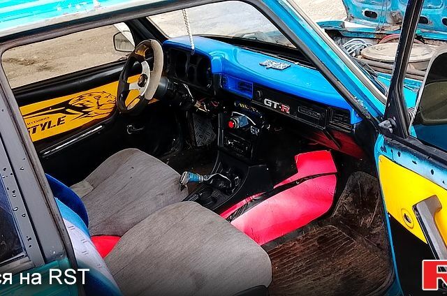 Синий ВАЗ 2105, объемом двигателя 1.5 л и пробегом 0 тыс. км за 430 $, фото 4 на Automoto.ua