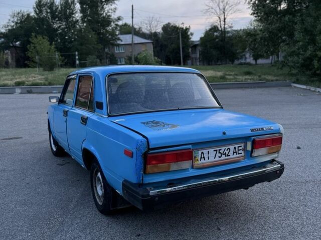Синий ВАЗ 2105, объемом двигателя 1.5 л и пробегом 66 тыс. км за 605 $, фото 3 на Automoto.ua