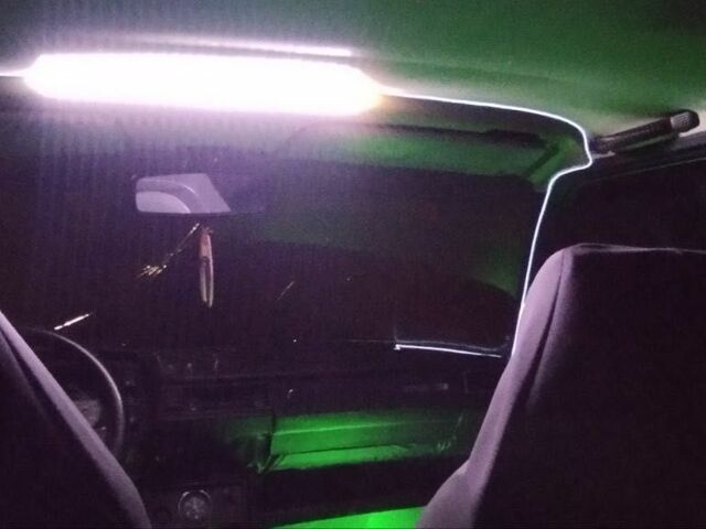 Синий ВАЗ 2105, объемом двигателя 1.3 л и пробегом 3 тыс. км за 406 $, фото 6 на Automoto.ua