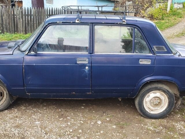 Синий ВАЗ 2105, объемом двигателя 1 л и пробегом 2 тыс. км за 274 $, фото 1 на Automoto.ua