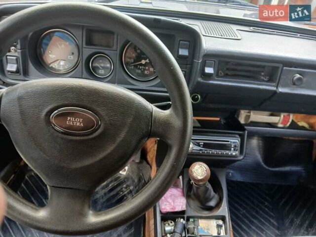 ВАЗ 2105 1986 в Умани на Automoto.ua Синий ВАЗ 2105, объемом двигателя 1.2 л и пробегом 99 тыс. км за 500 $, фото 6 на Automoto.ua