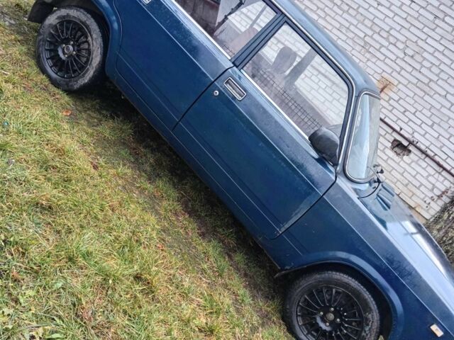 Синій ВАЗ 2105, об'ємом двигуна 1.3 л та пробігом 400 тис. км за 437 $, фото 4 на Automoto.ua