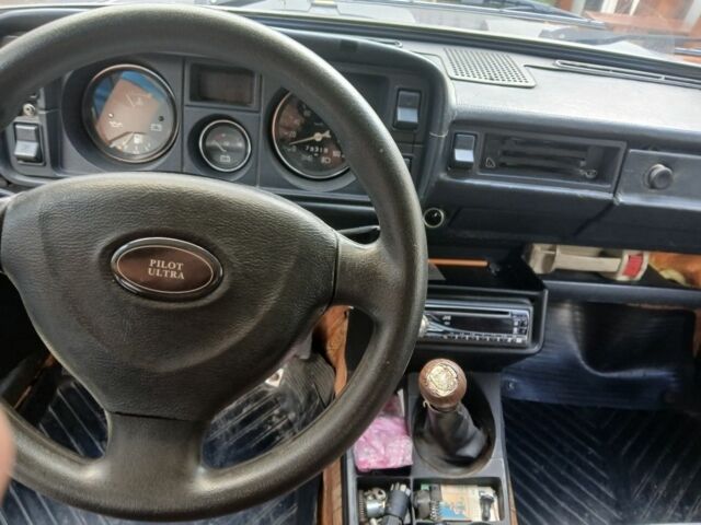 Синій ВАЗ 2105, об'ємом двигуна 0 л та пробігом 99 тис. км за 500 $, фото 5 на Automoto.ua