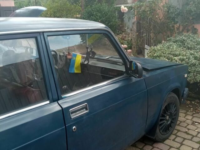 Синий ВАЗ 2105, объемом двигателя 0 л и пробегом 1 тыс. км за 486 $, фото 2 на Automoto.ua